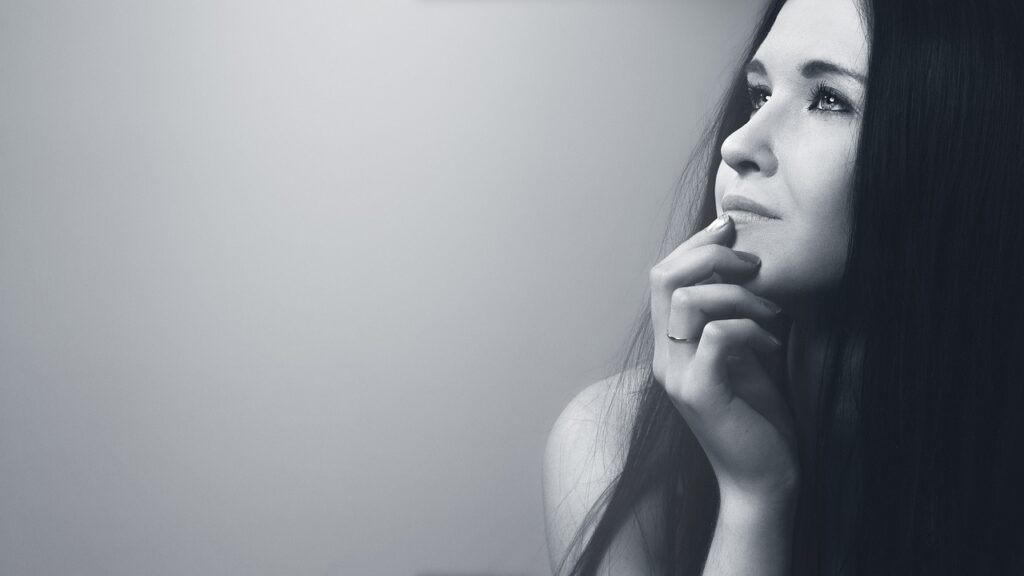 美容家が推奨するサプリで髪のツヤを改善する方法は？