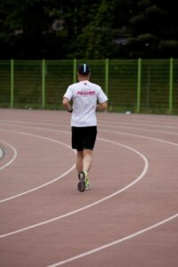 コラーゲンサプリは運動前と運動後のどっちに摂取するべき？