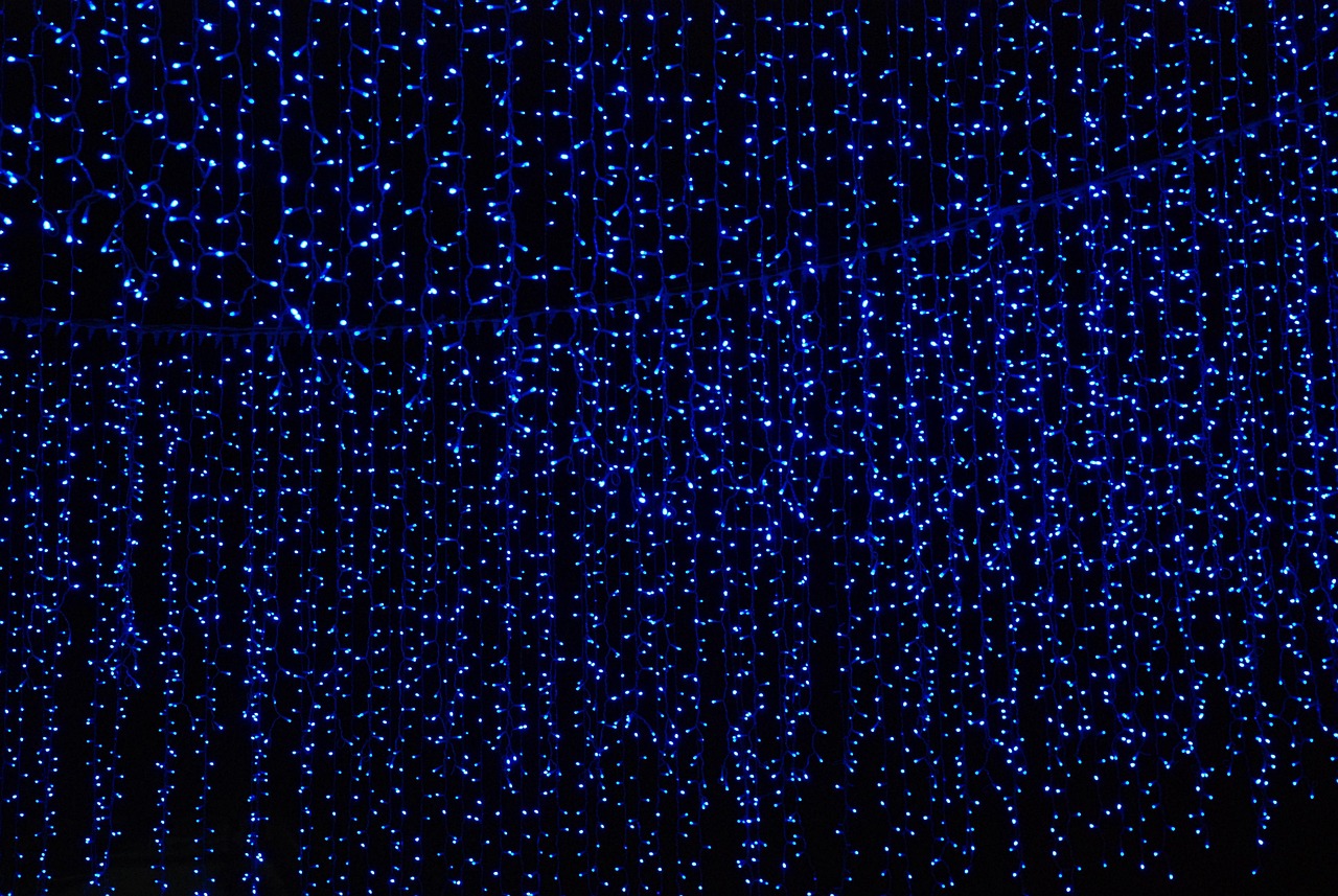 ルテインはブルーライトから目を守り疲れを軽減するのか？